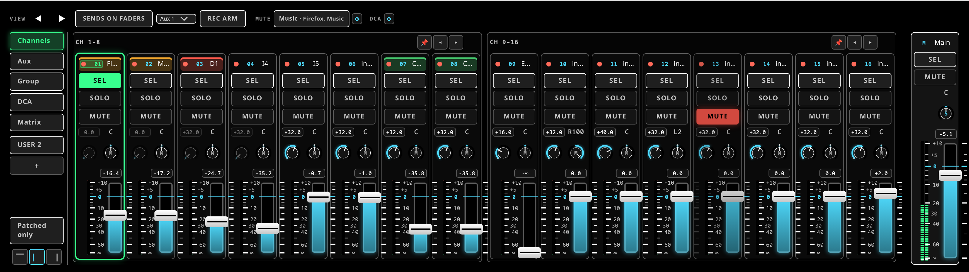 The fader bay with its layer menu and bank chrome